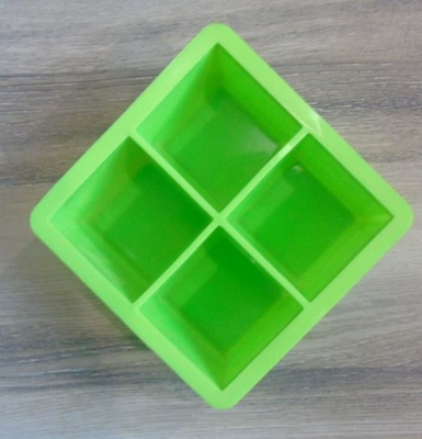 4pcs सिलिकॉन आइस क्यूब मोल्ड कस्टम प्रिंटिंग लोगो और कस्टम उभरा हुआ लोगो